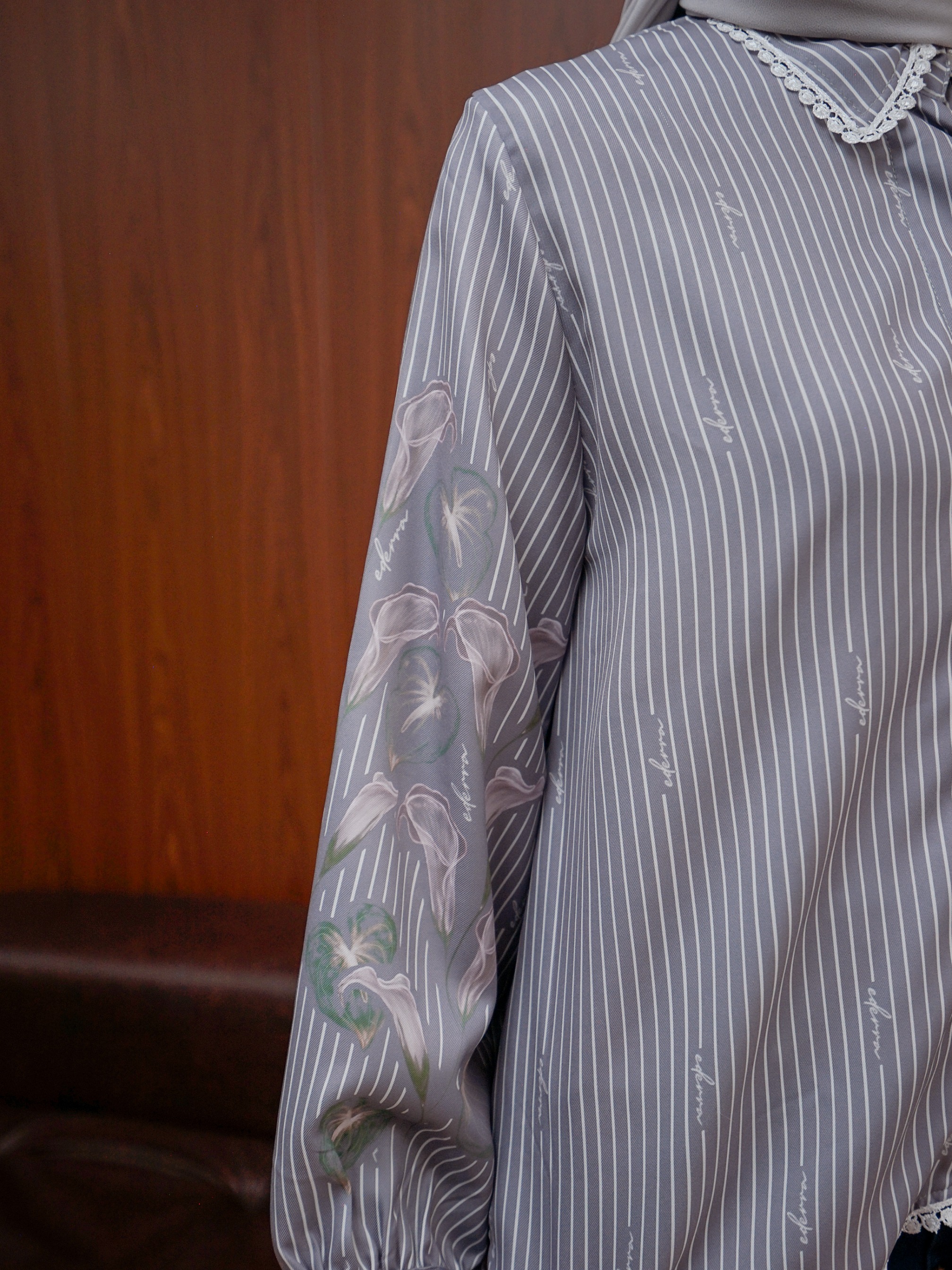 Anggun Top Ultimate Grey