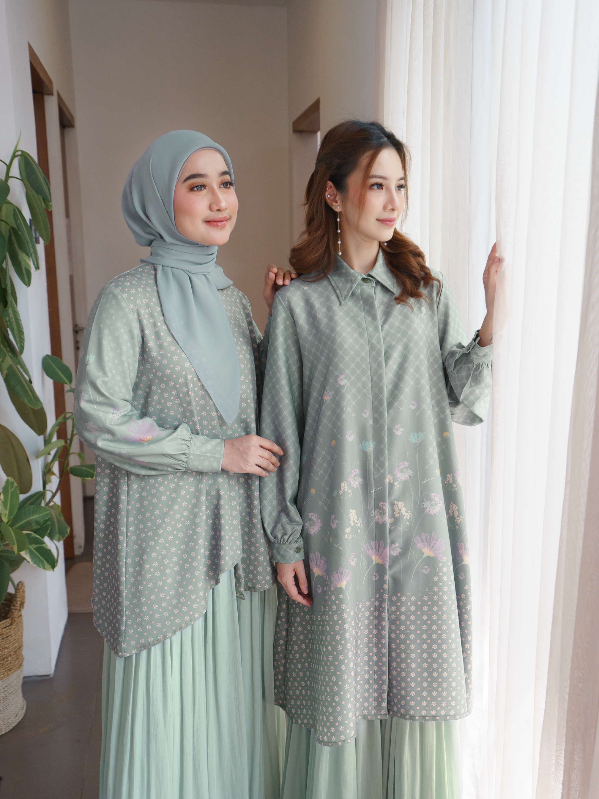 Riuh Senja Blouse Reseda 