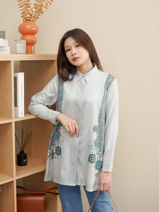 Image of Noella Top Misty Jade