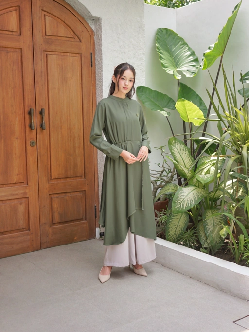 Image of Celisa Tunic Moisty Green