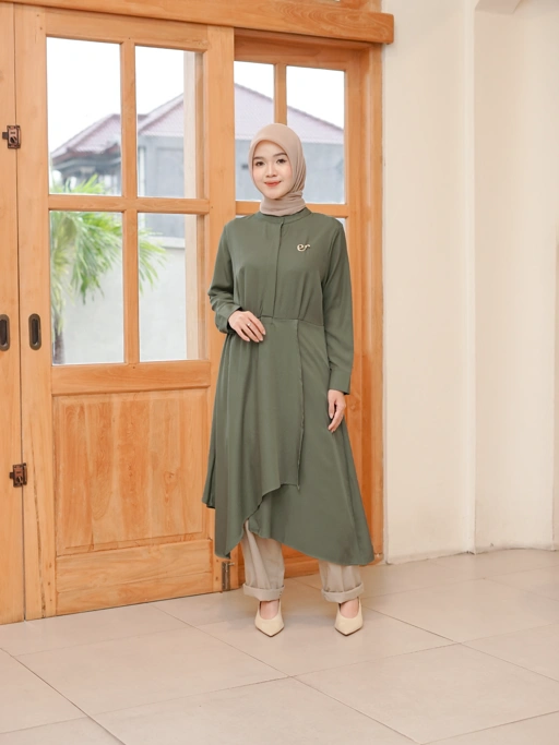 Image of Celisa Tunic Moisty Green