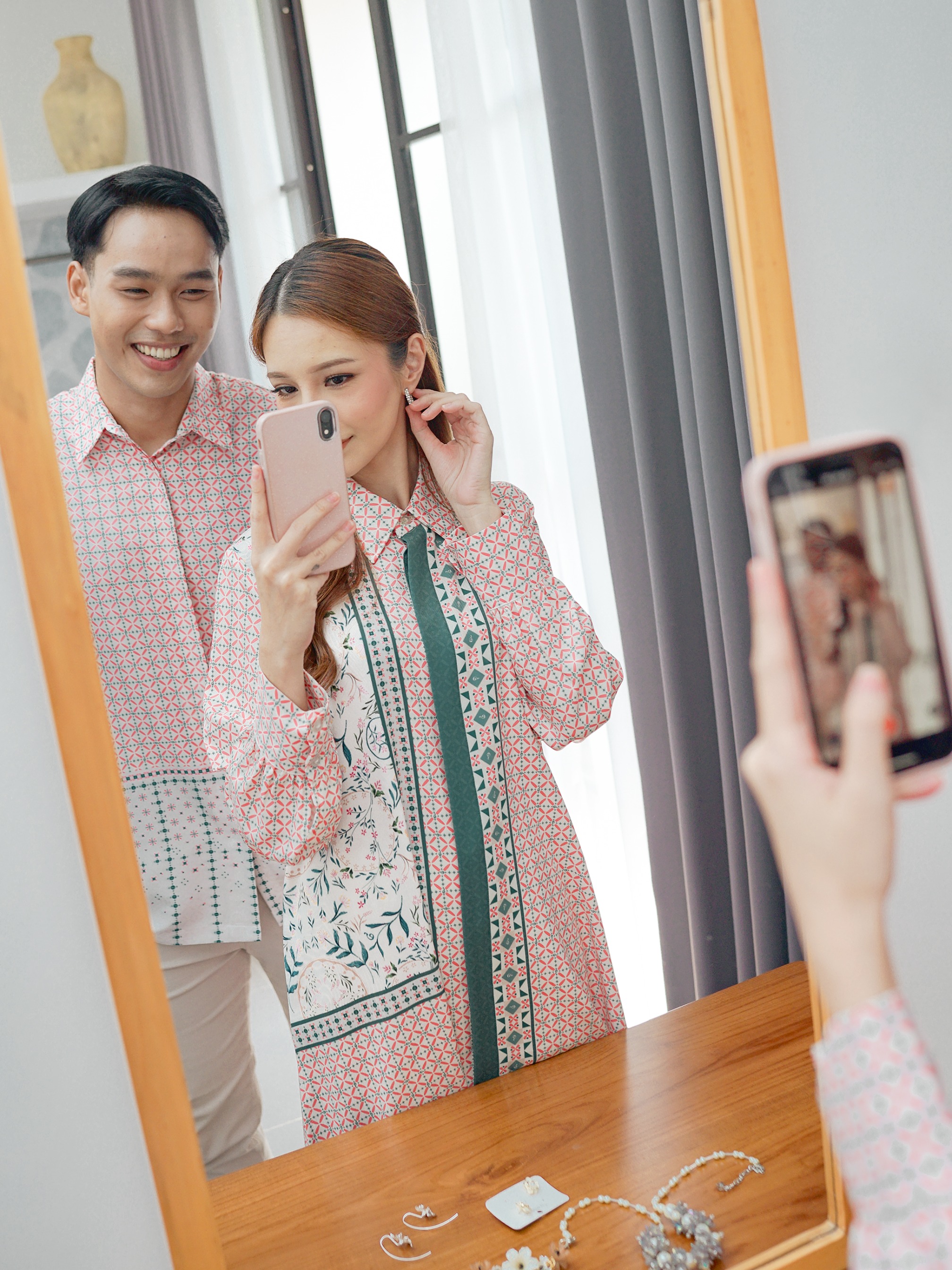  Sarimbit Couple Sekar Tulus Ranunculus