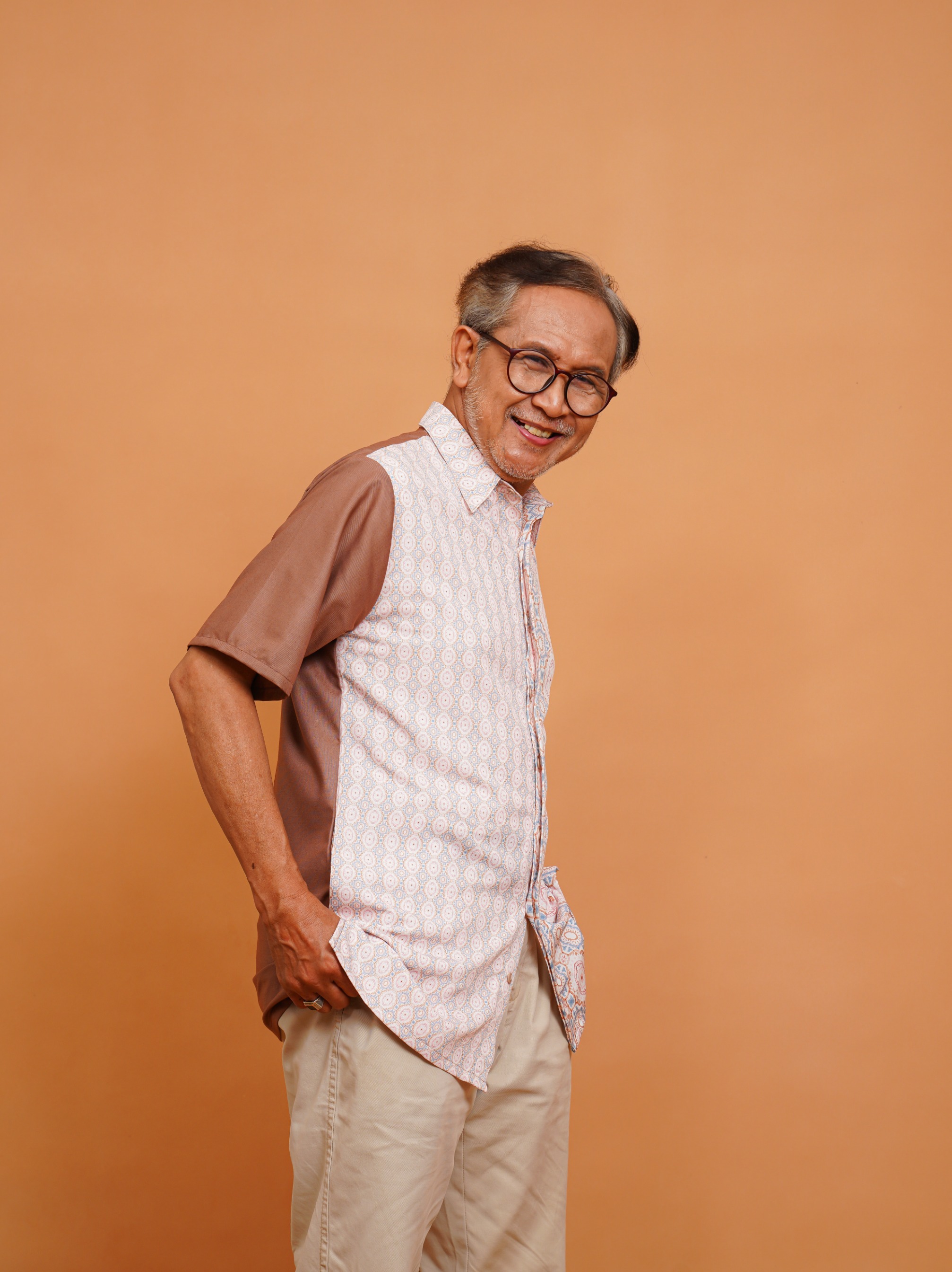 Jauza Men Shirt Valid Rose