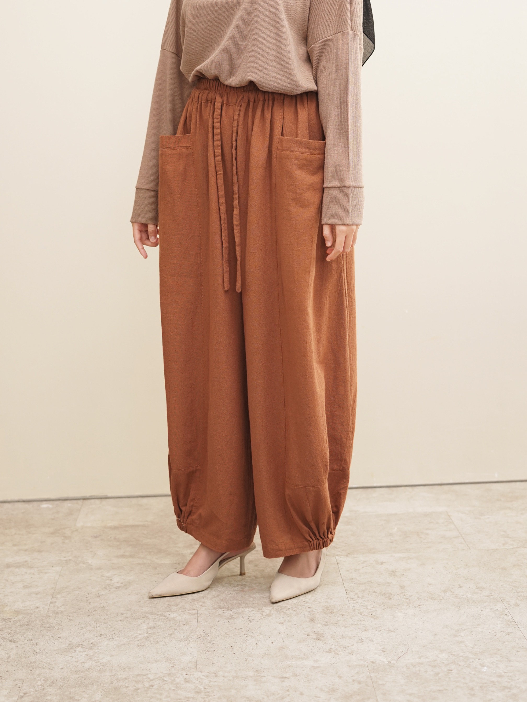 Leora Pants Rust