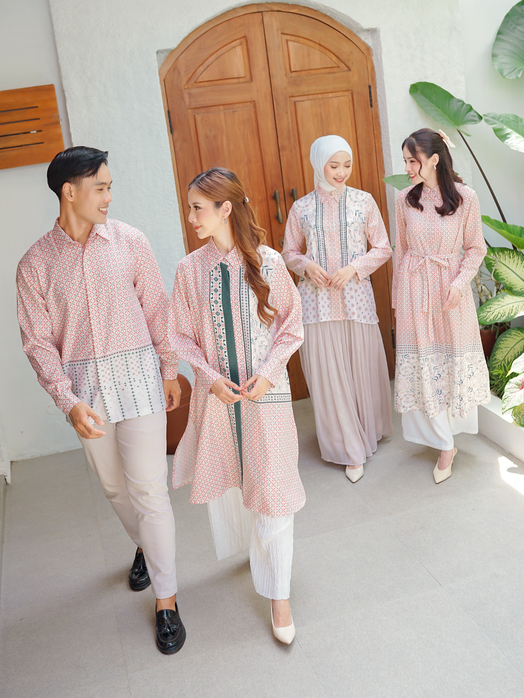  Sarimbit Couple Sekar Tulus Ranunculus