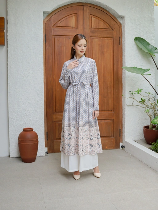 Image of Tulus Midi Blue Perennial