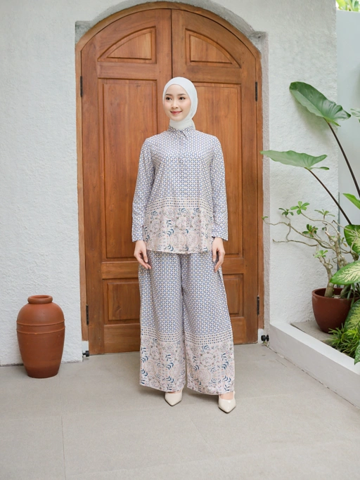 Image of Tulus Set Blue Perennial