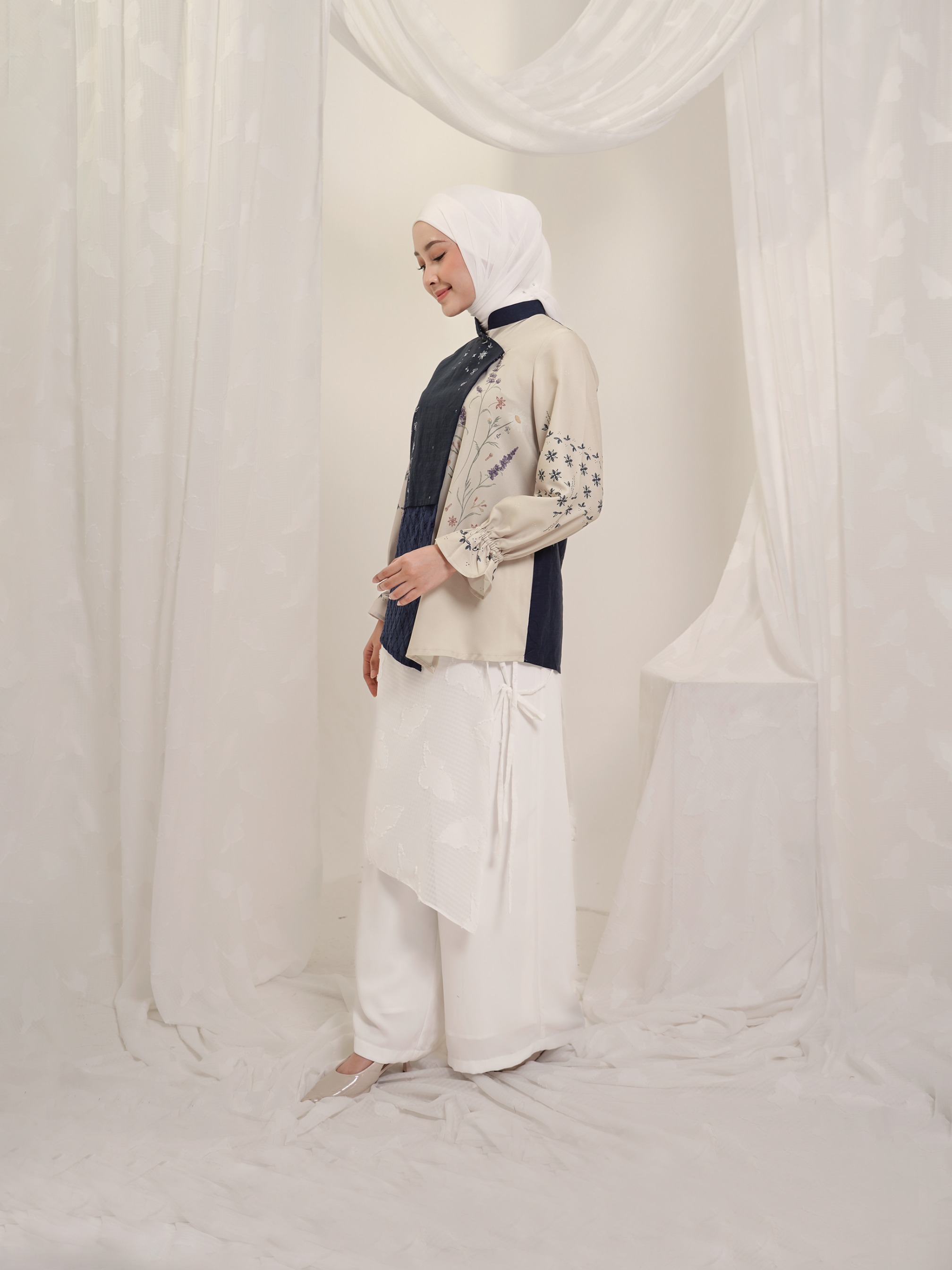 Kayuna Blouse Ederra X Rianty Batik