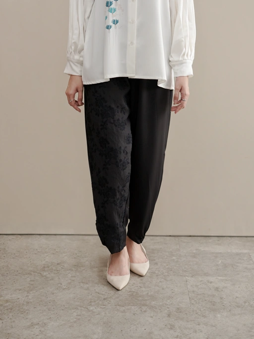 Image of Alla Pants Black