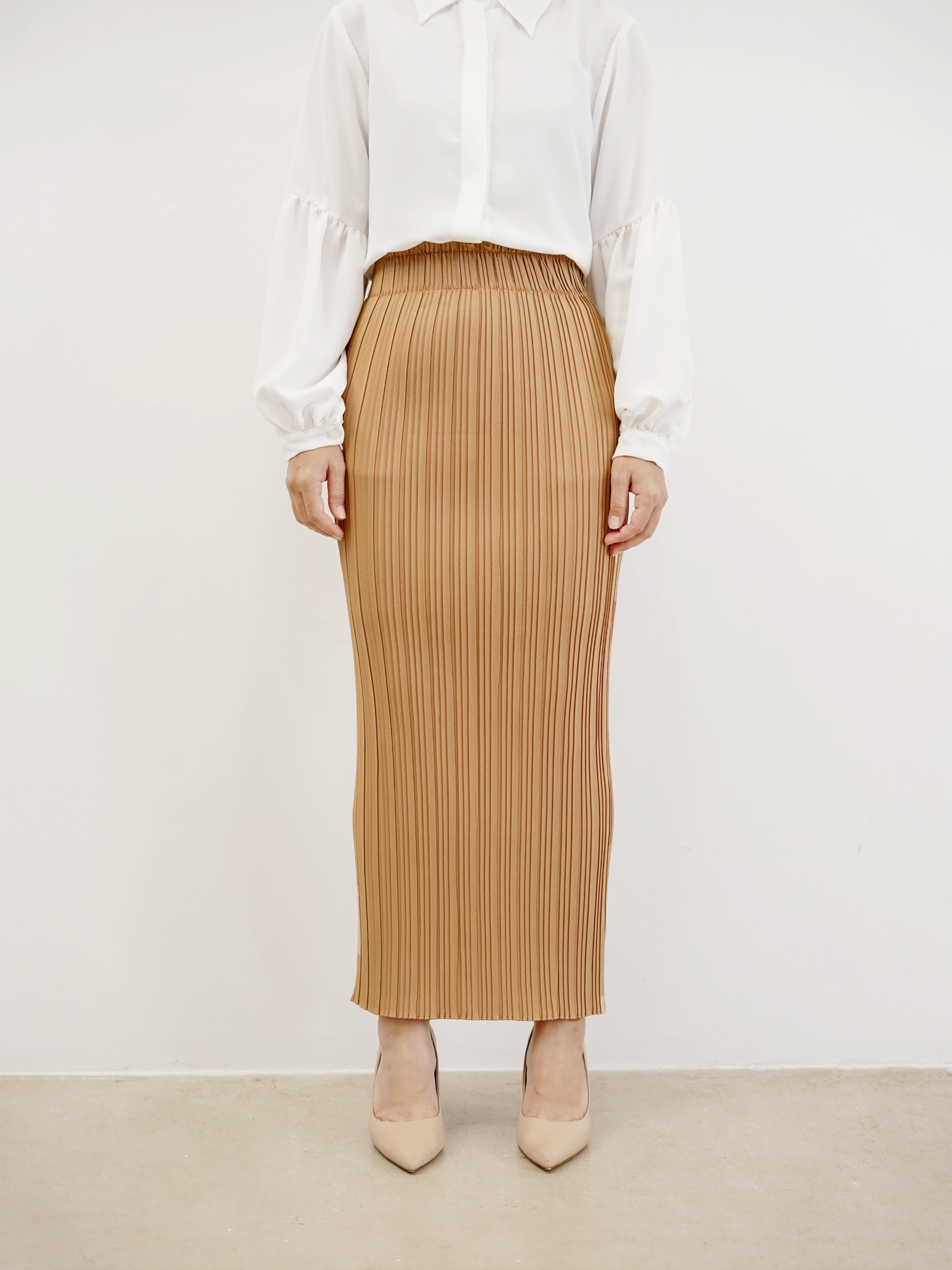 Linea Pleats Skirt Burly Wood