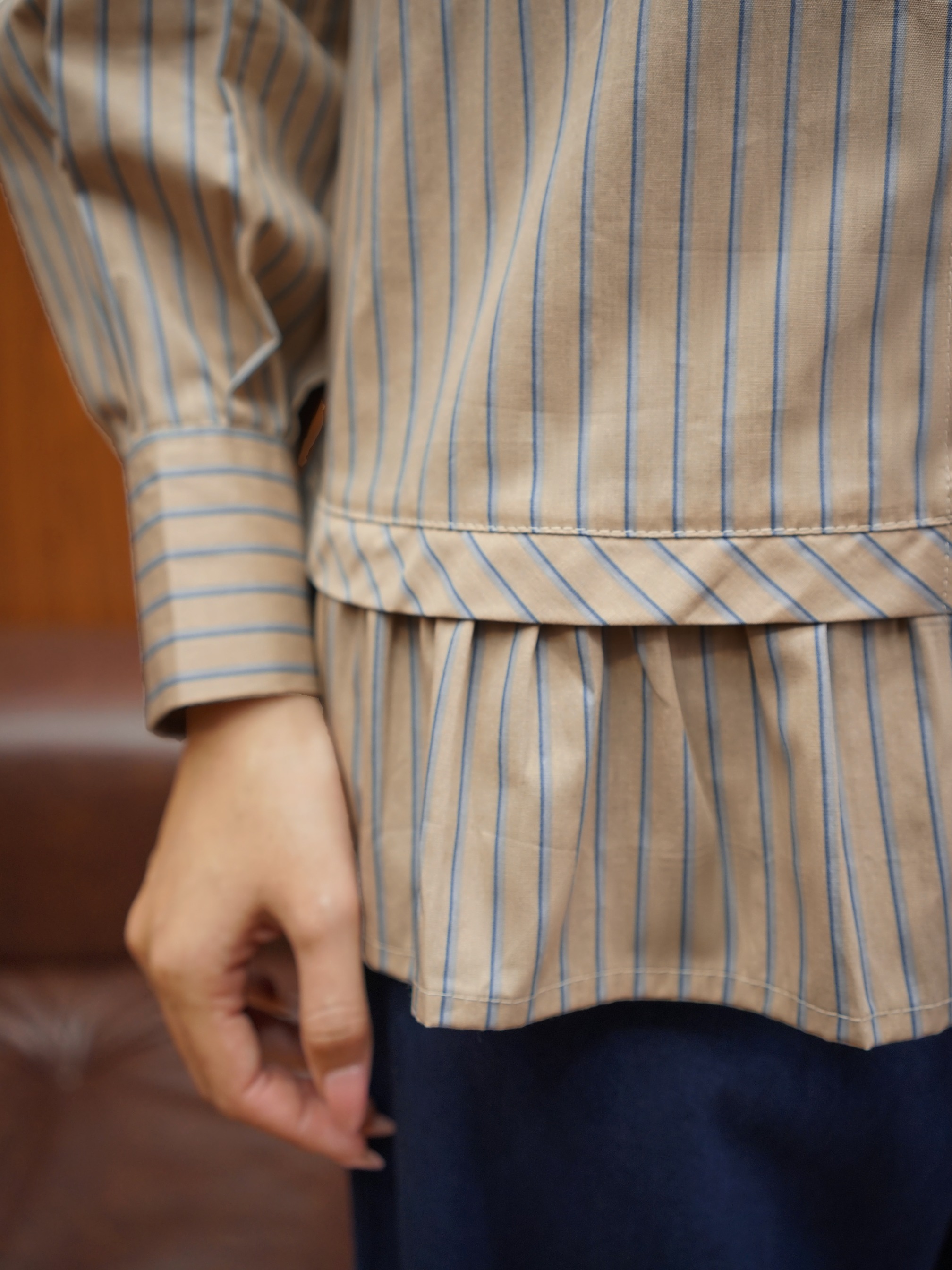 Alia Top Stripes Taupe