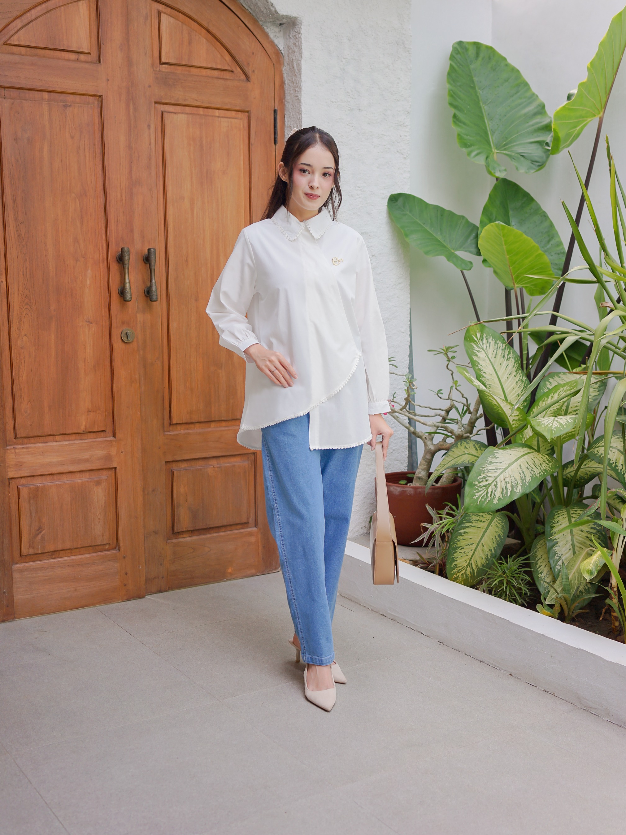 Kana Top White