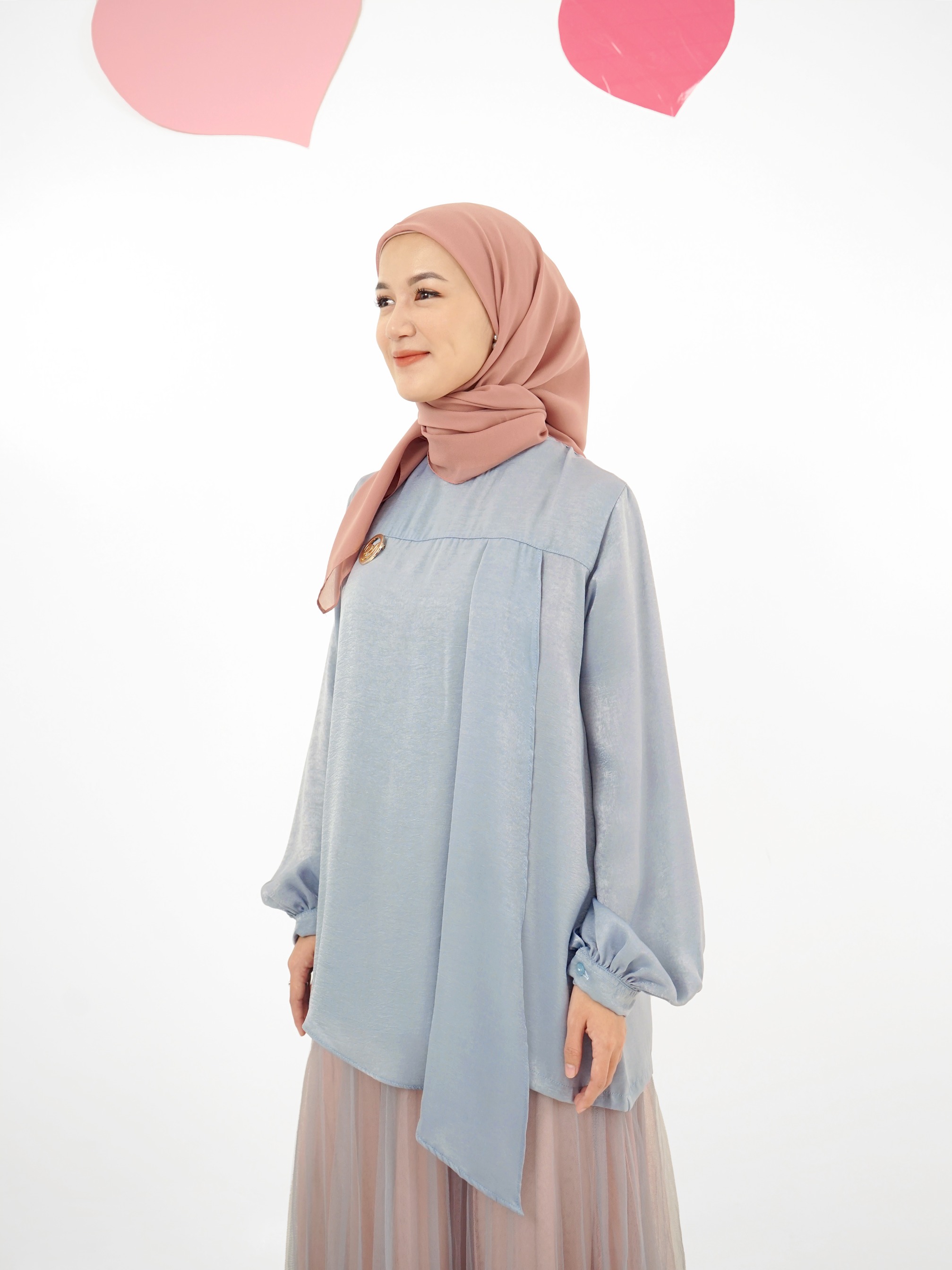 Jizzie Blouse Serenity Blue
