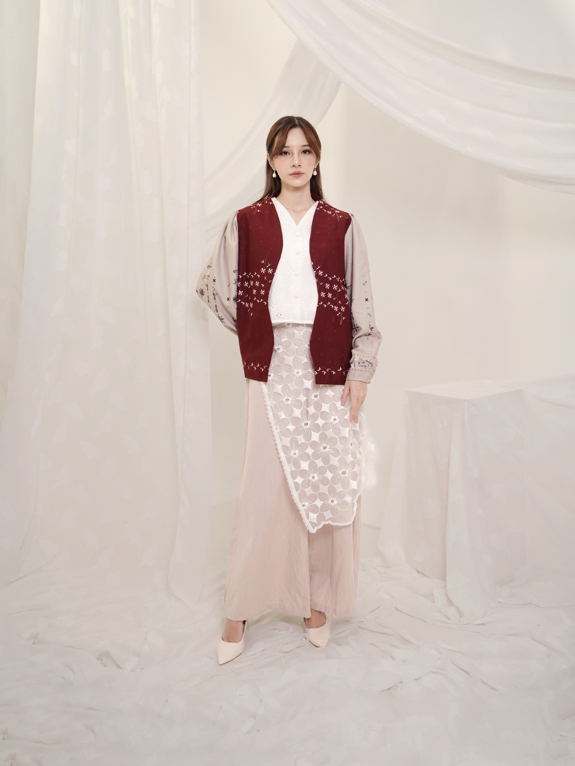Palaruna Outer Ederra X Rianty Batik