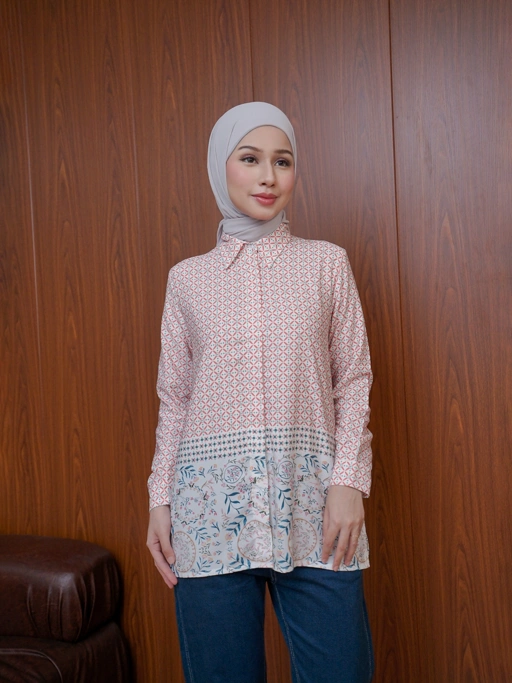 Image of Tulus Blouse Ranunculus
