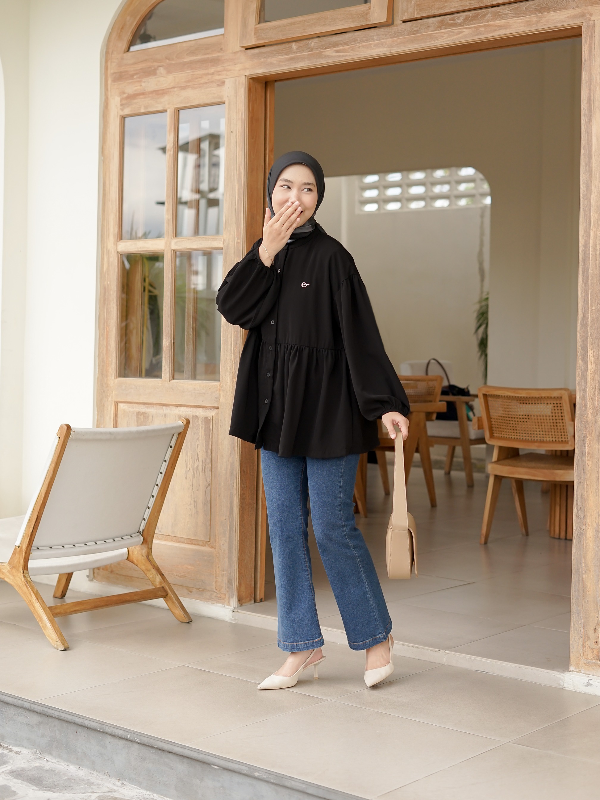 Sabbie Blouse Black 