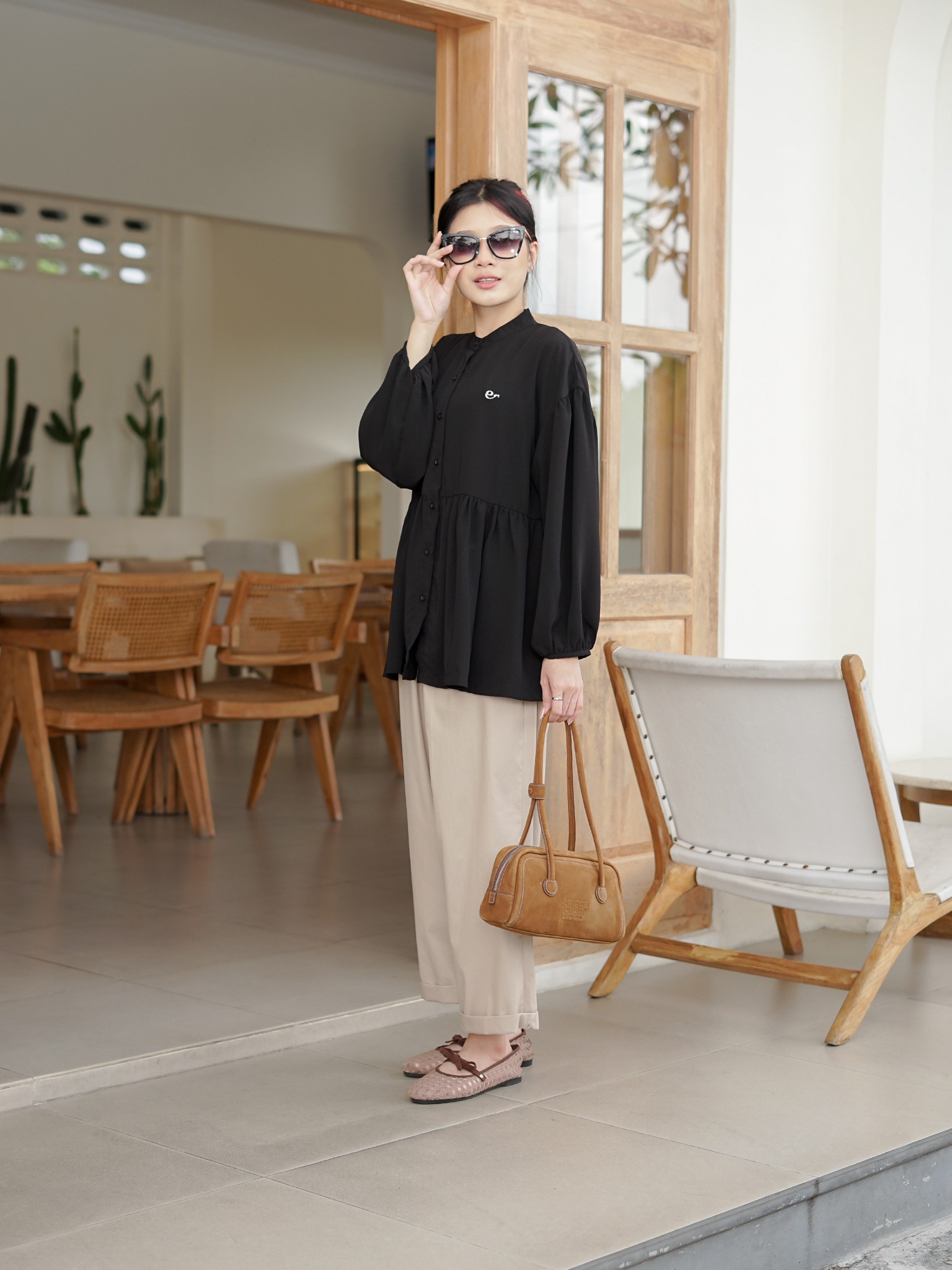 Sabbie Blouse Black 