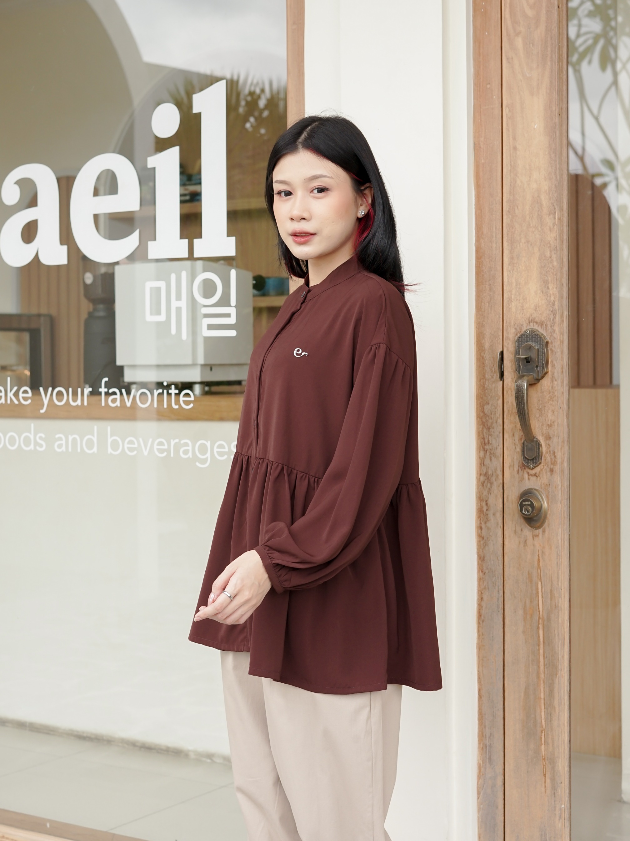 Sabbie Blouse Deep Mahogany