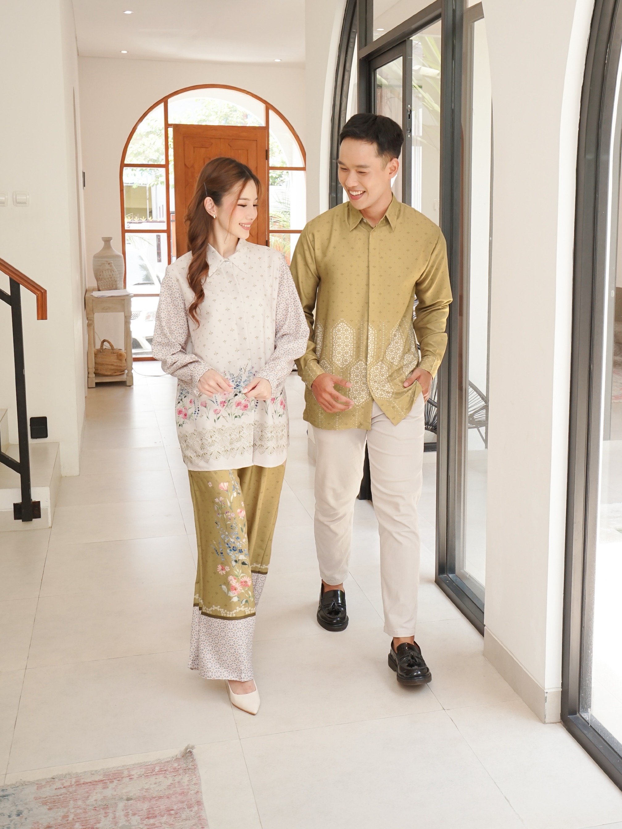 Family Set Senandika Rich Gold  