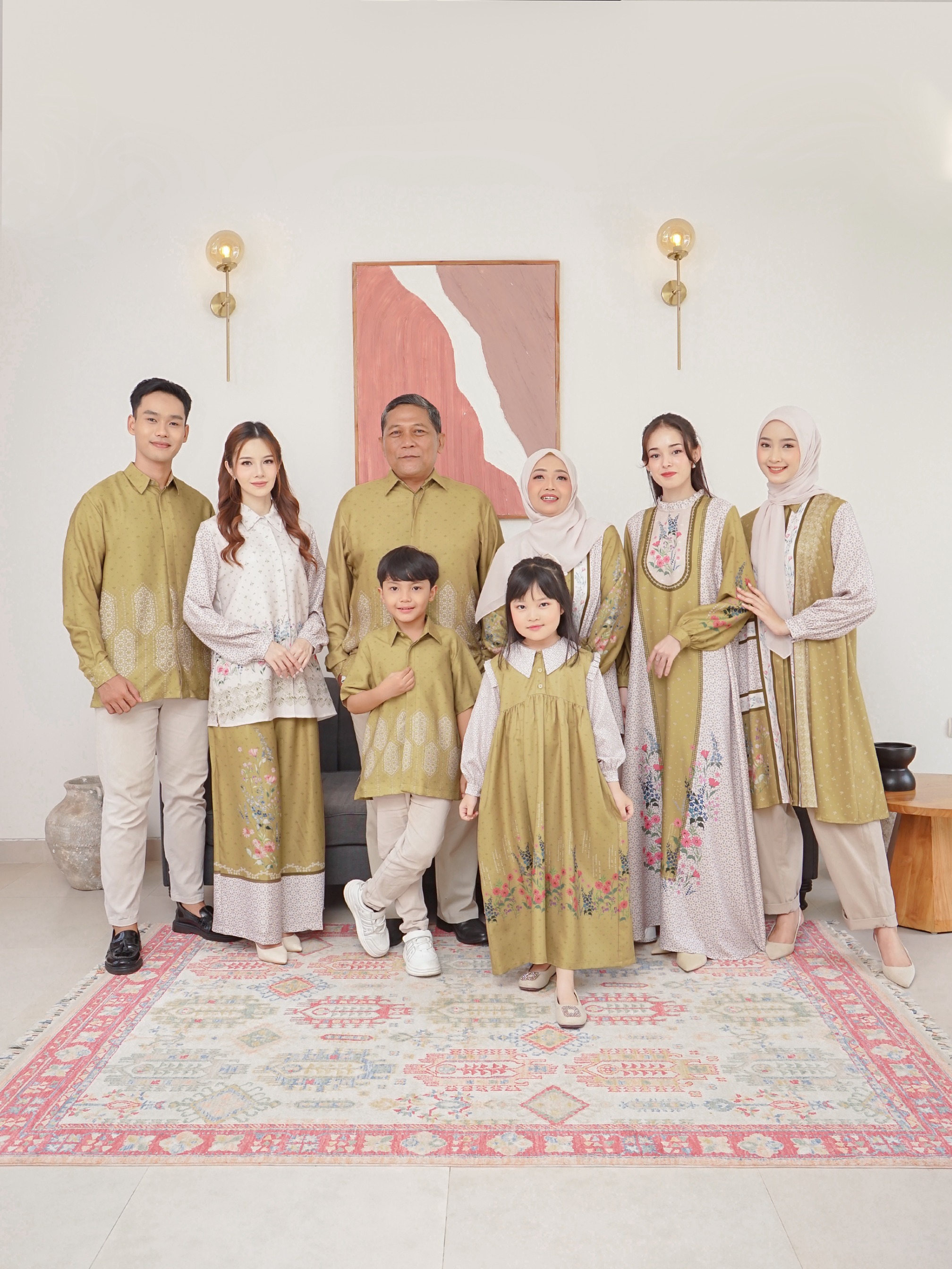 Family Set Senandika Rich Gold  
