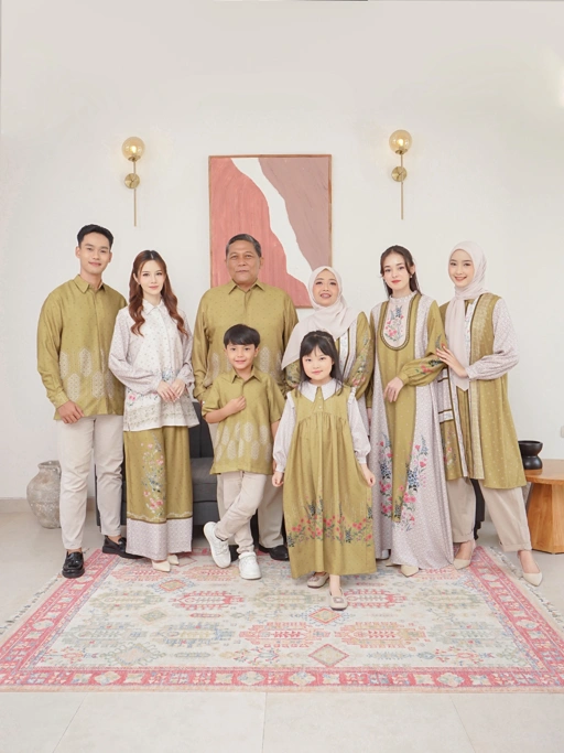 Image of Family Set Senandika Rich Gold