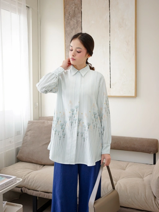 Image of Selina Top Green Lily