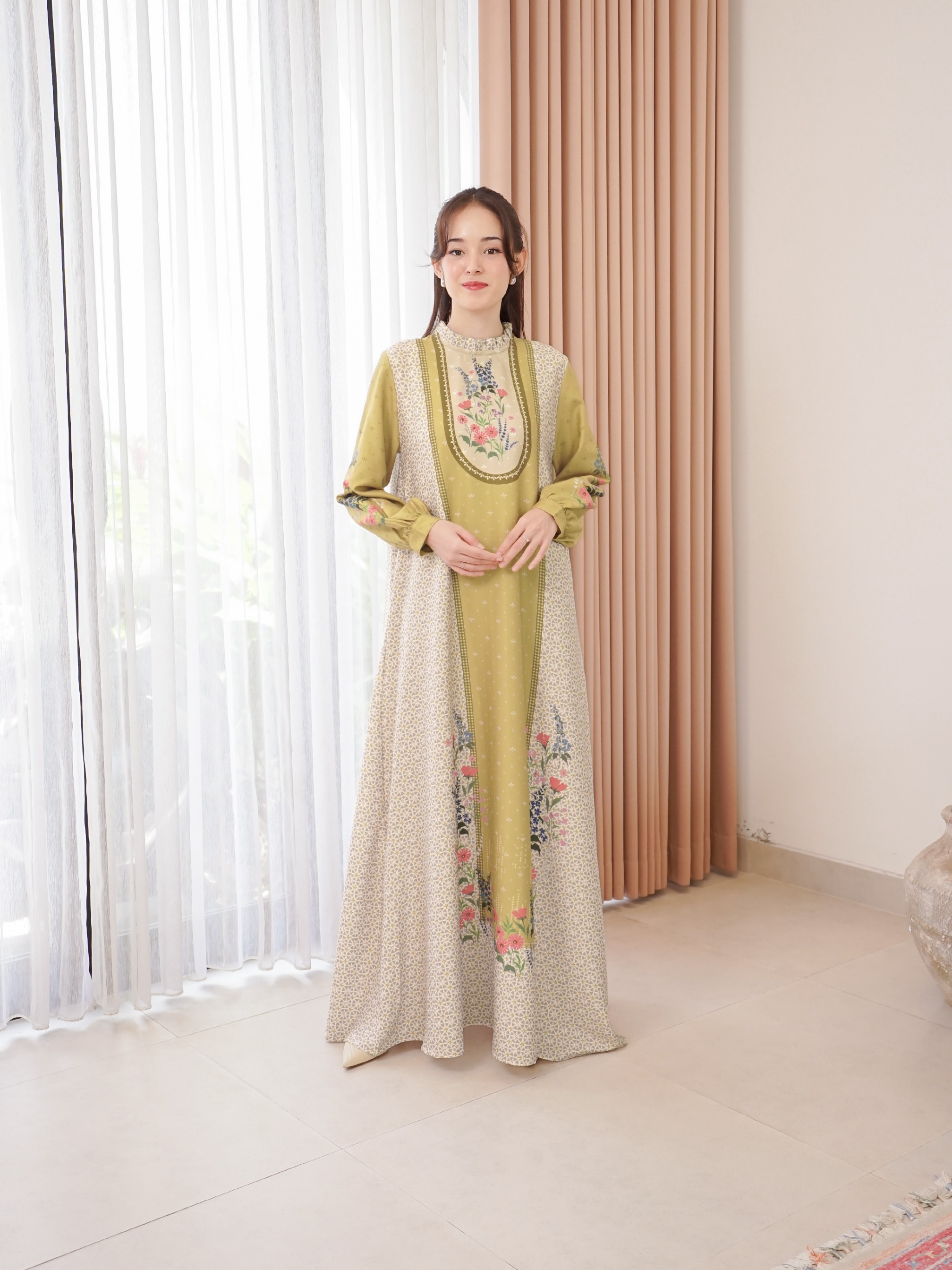 Senandika Dress Rich Gold 