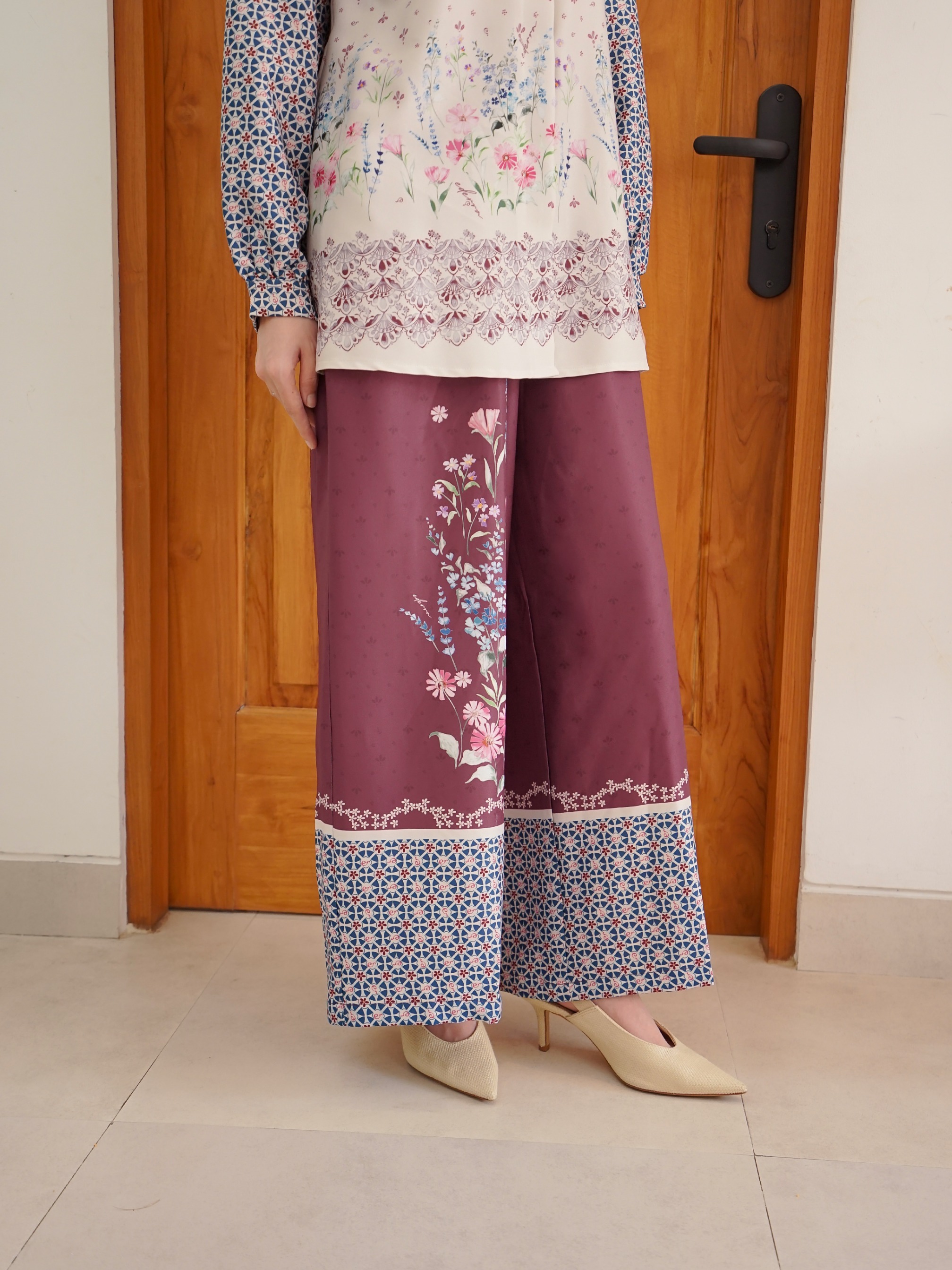 Senandika Set New Maroon 