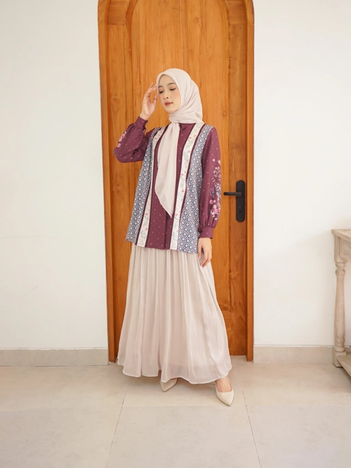 Image of Senandika Top New Maroon