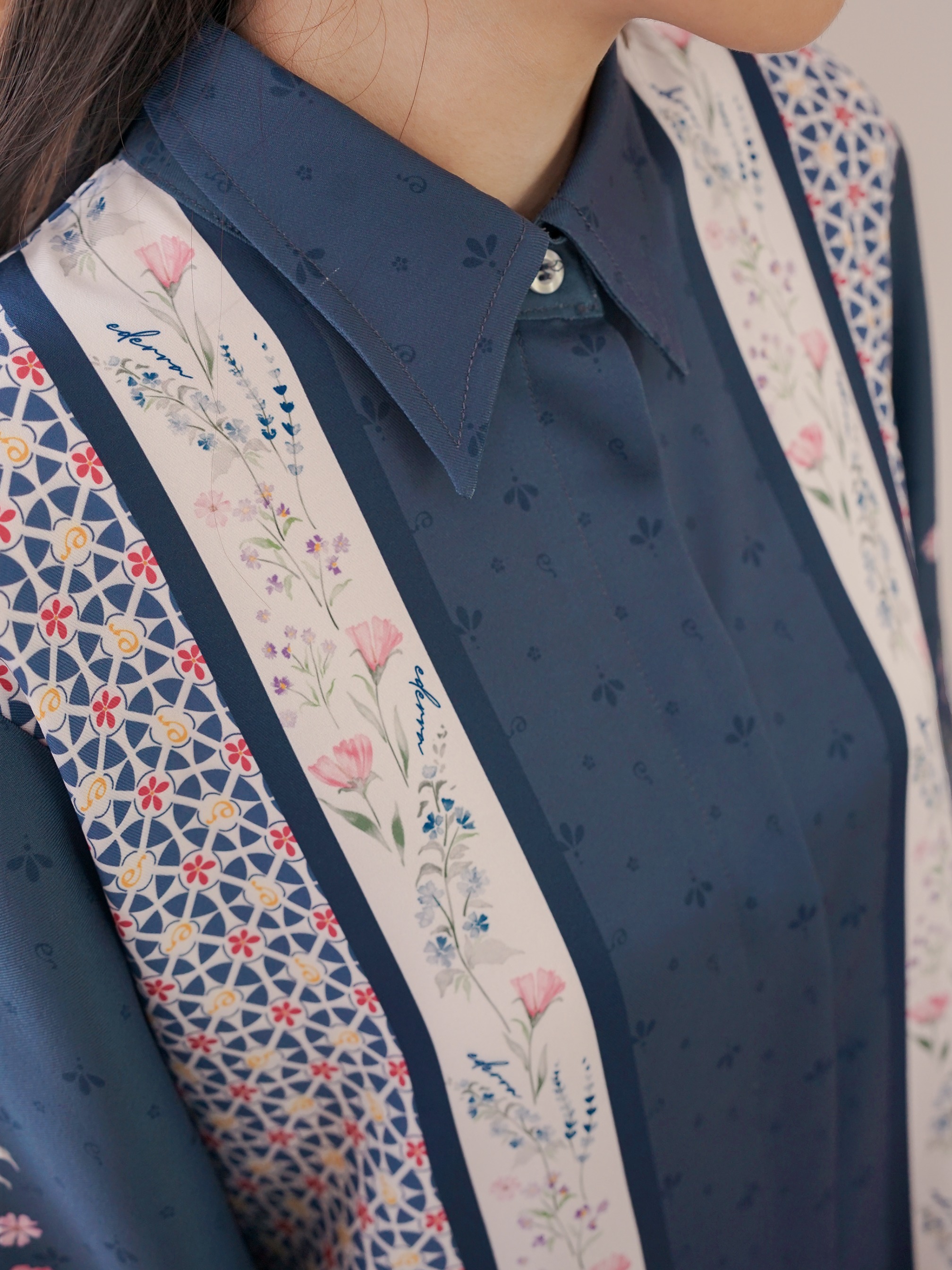 Senandika Top Dark Denim