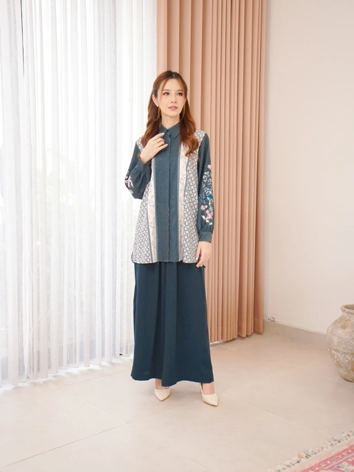 Image of Senandika Top Panderosa Pine