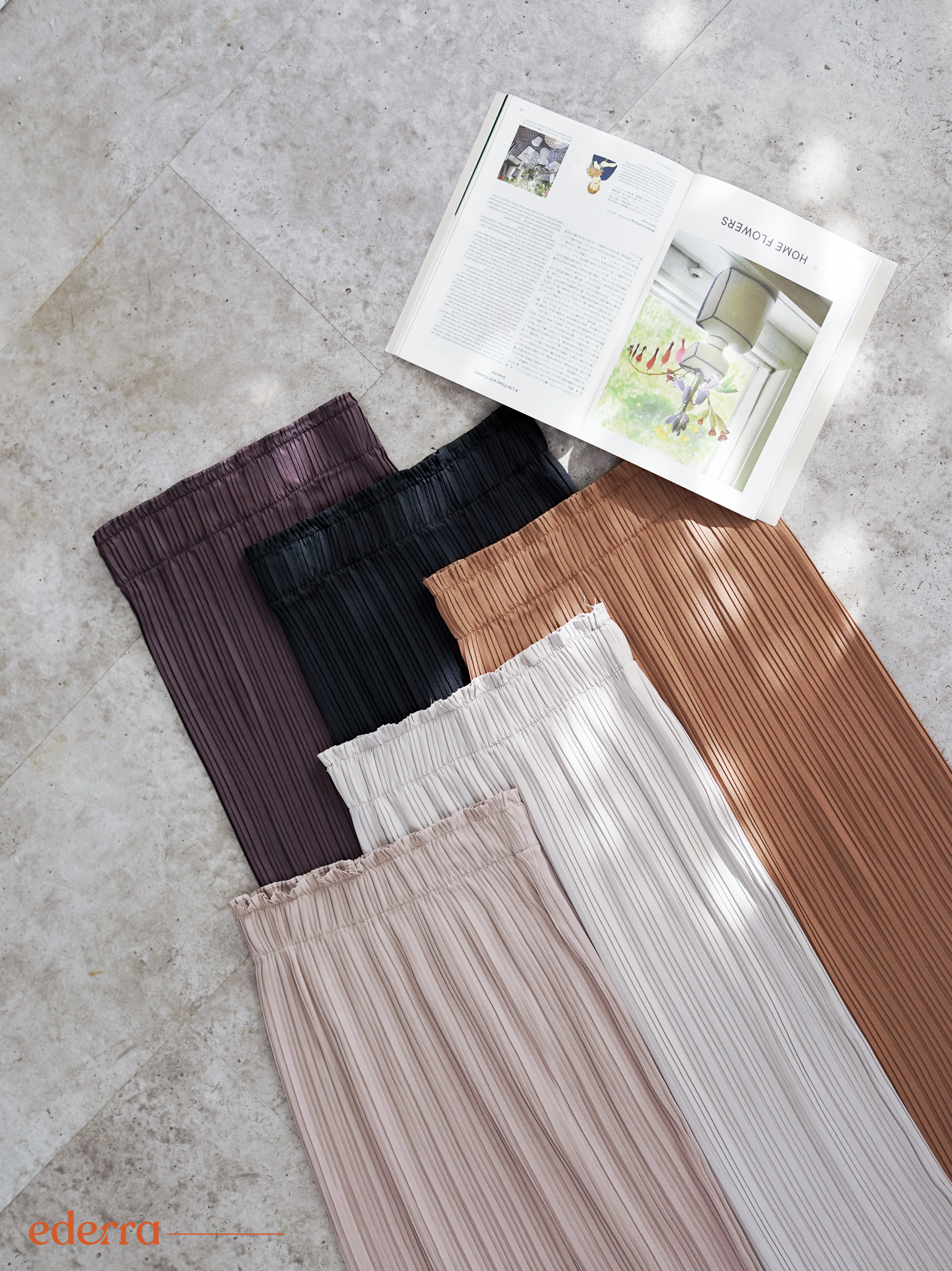 Linea Pleats Charcoal