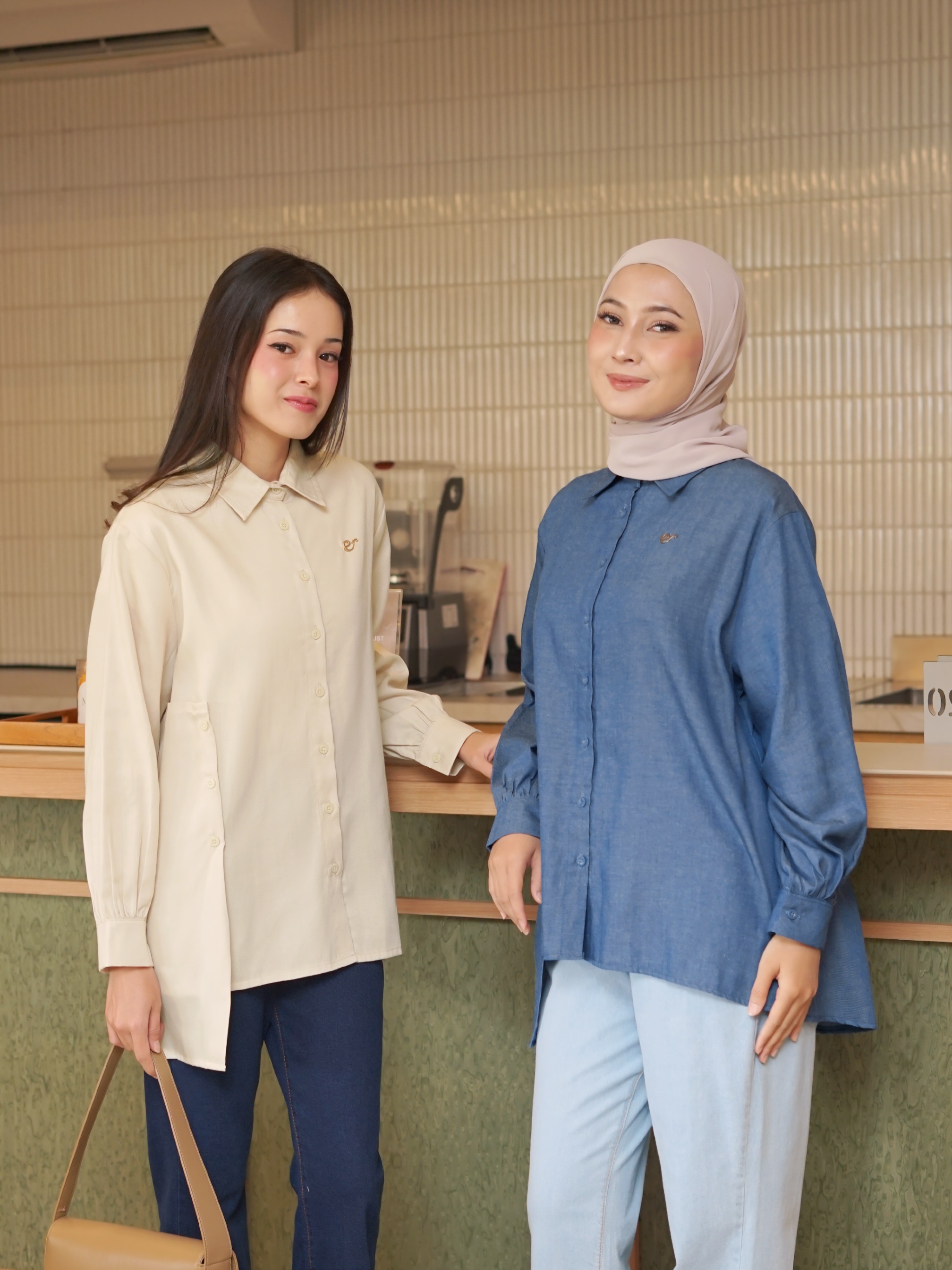 Keira Set Ivory (Top dan Pants)