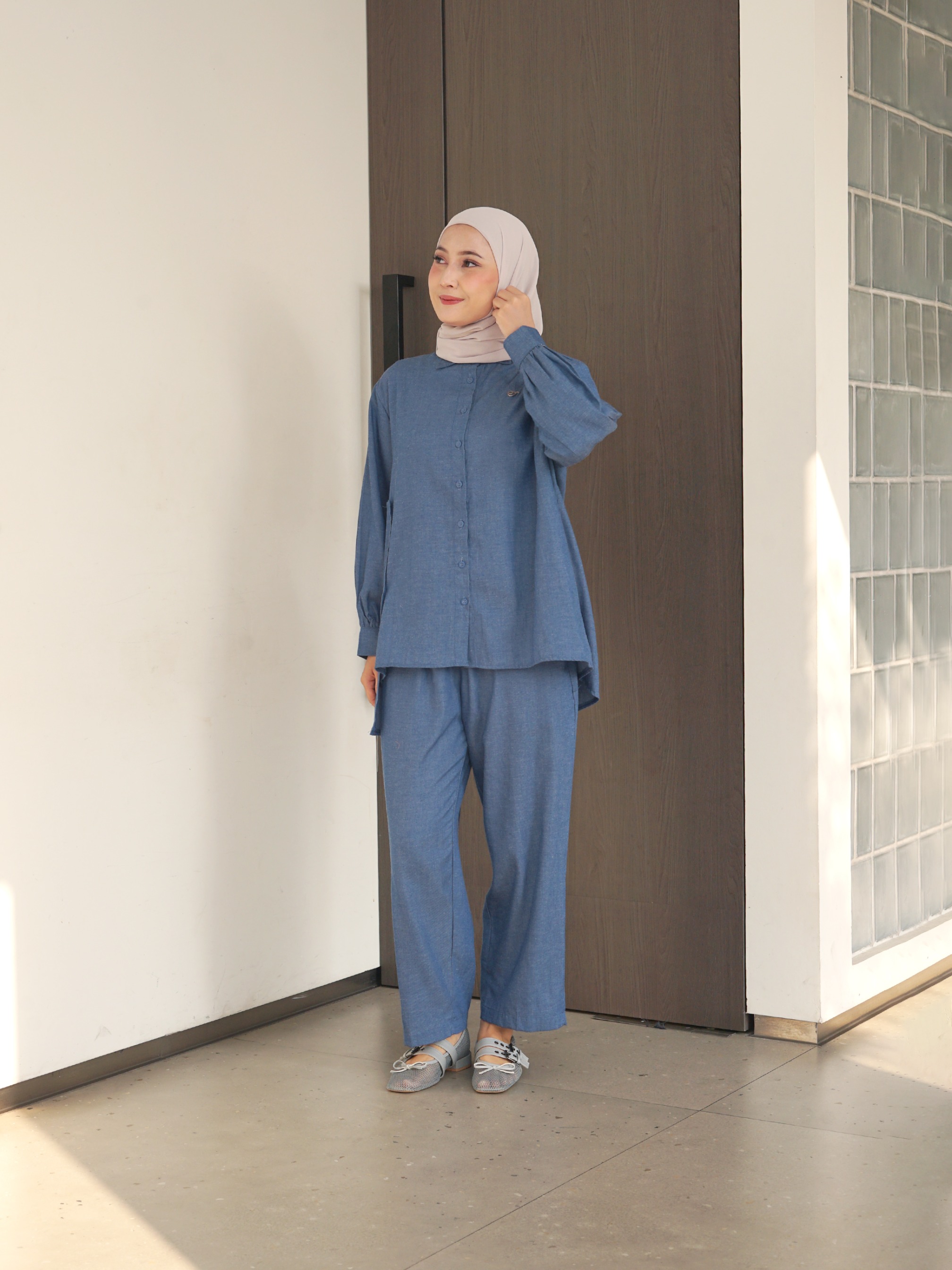 Keira Set Classic Blue (Top dan Pants)