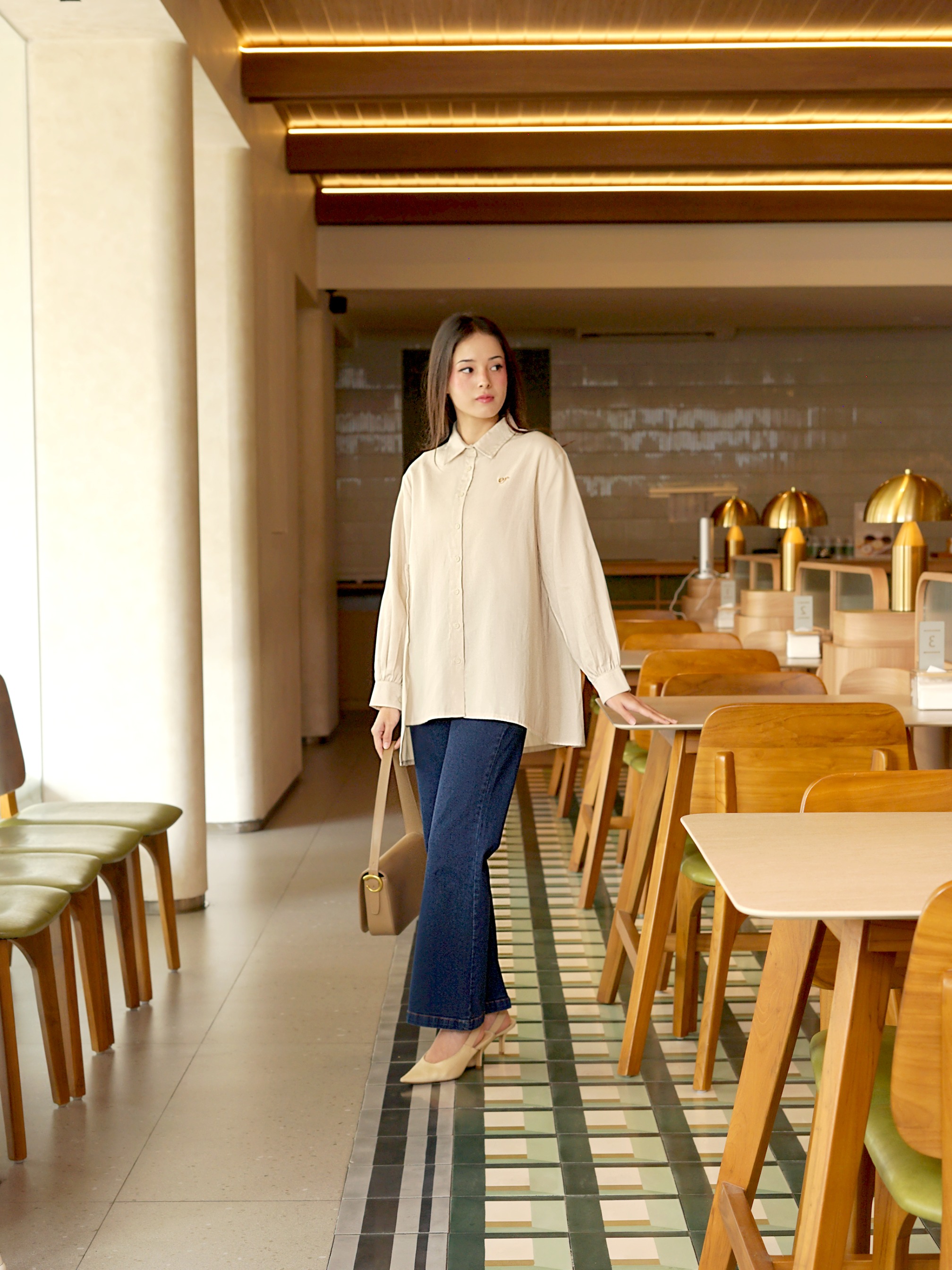 Keira Set Ivory (Top dan Pants)