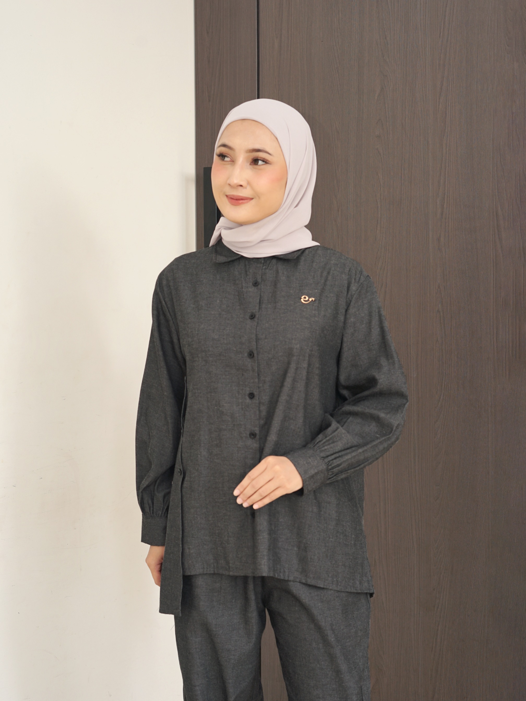 Keira Set Dark Shadow (Top dan Pants)