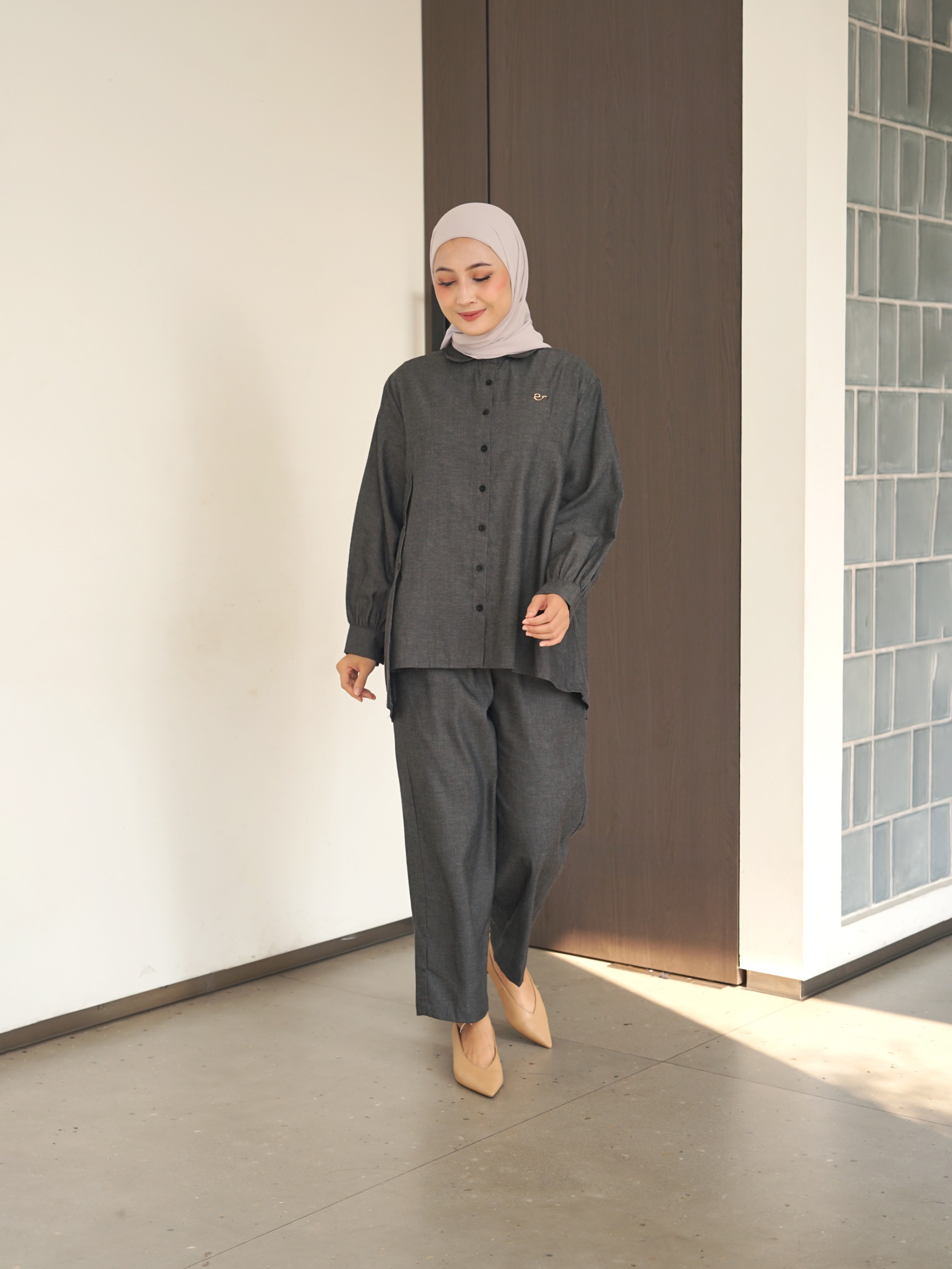 Keira Set Dark Shadow (Top dan Pants)
