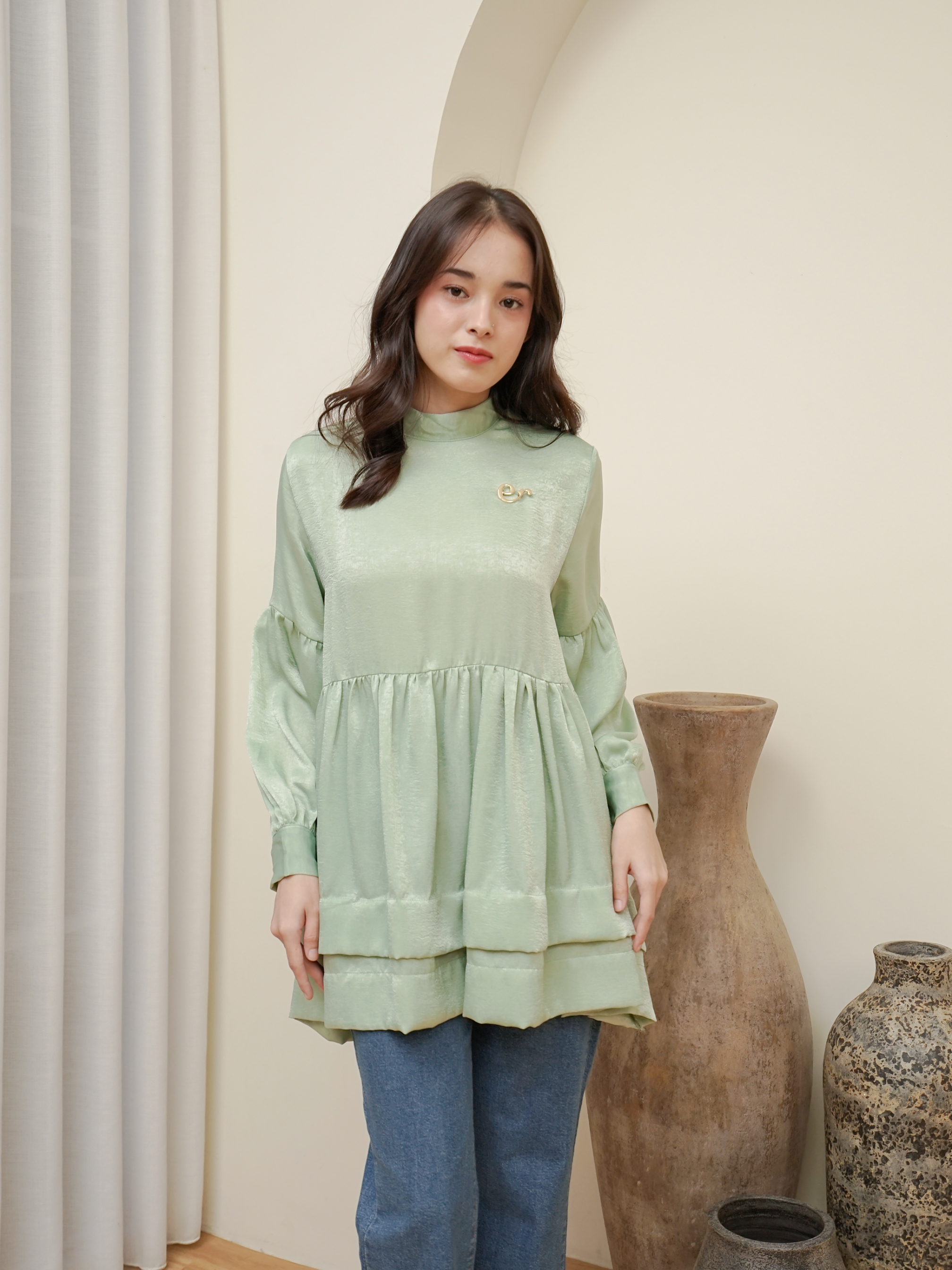 Liza Top Pastel Green