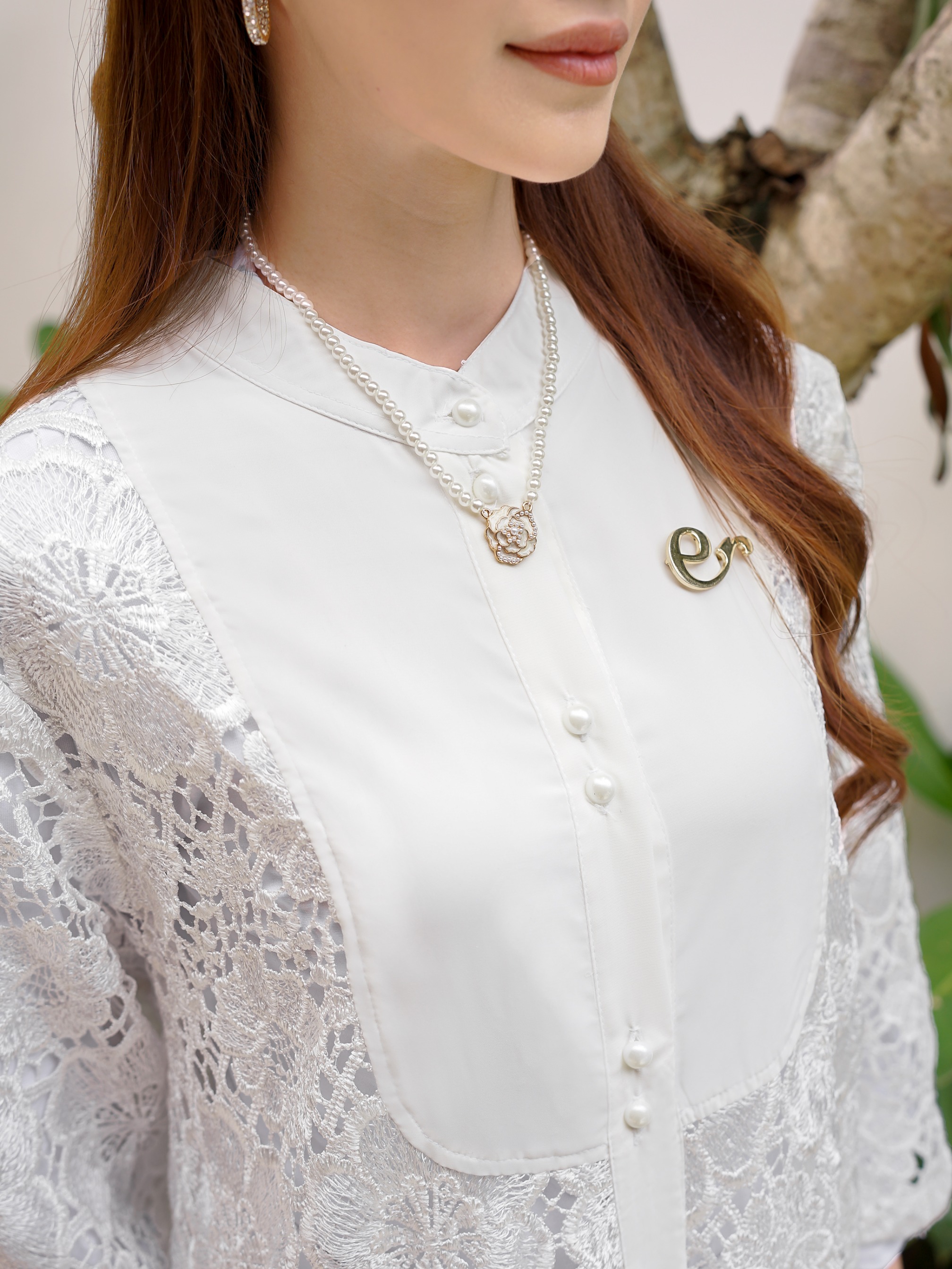Sofia Outer Lace