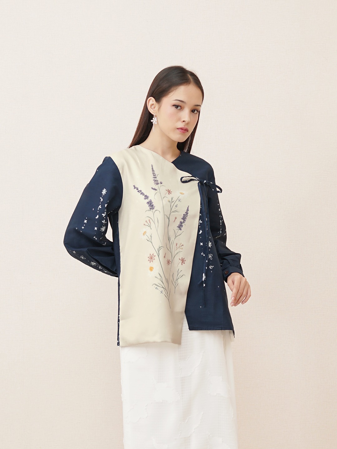 Wangsari Top Ederra X Rianty Batik