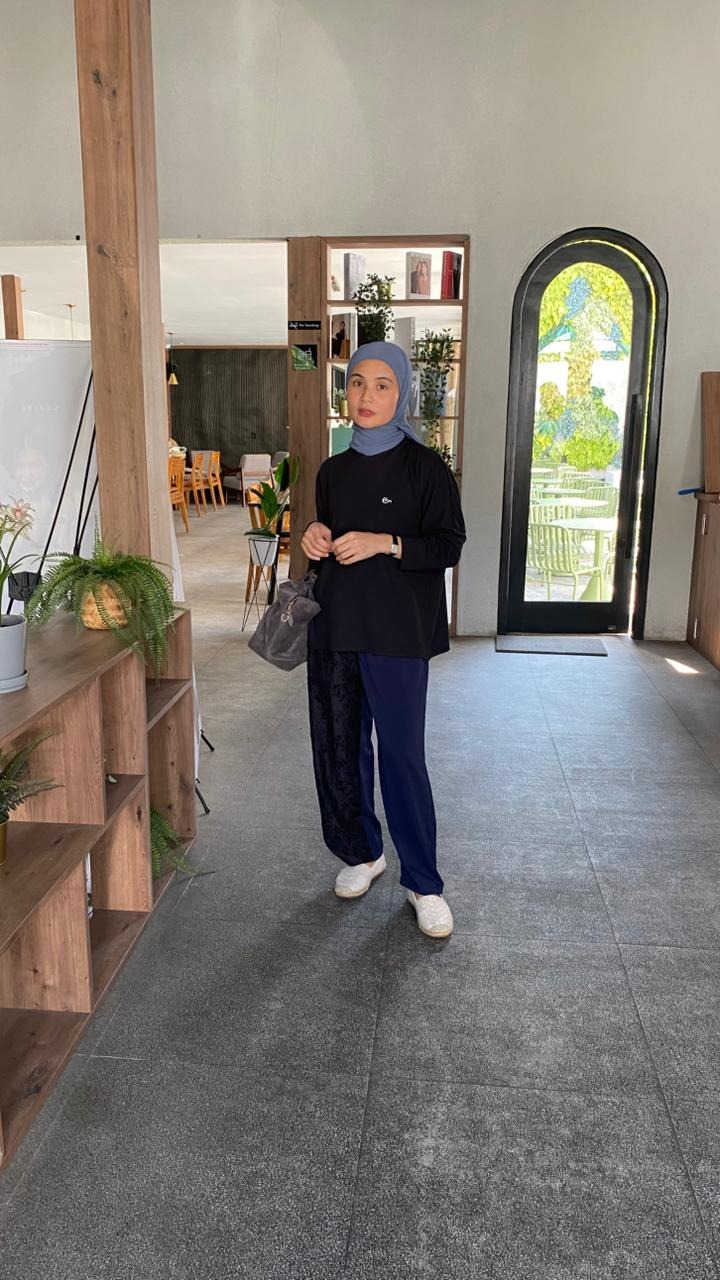 Alla Pants Navy