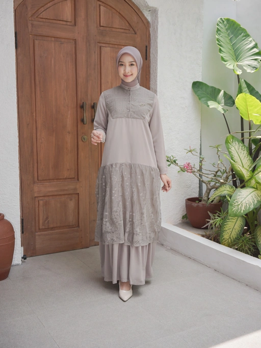 Image of Zanera Dress Taupe