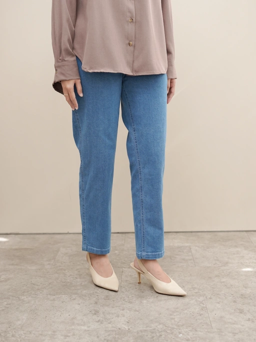 Image of Zora Pants Sky Blue