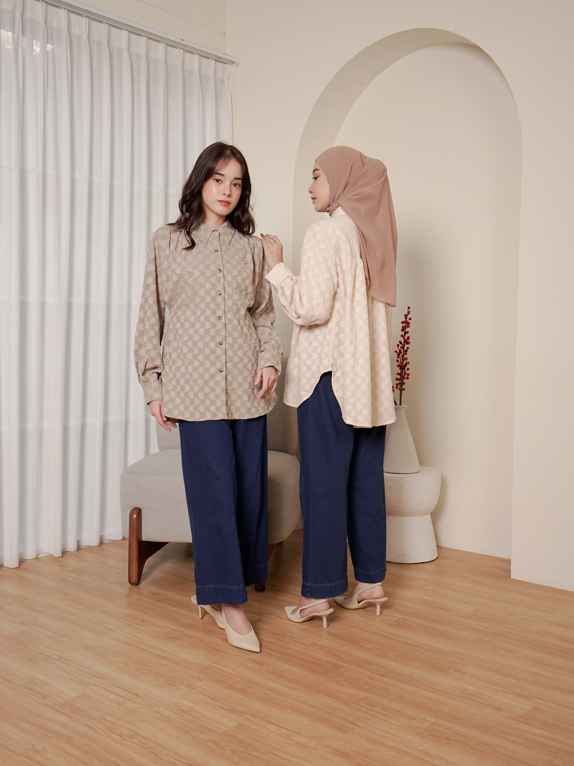 Carina Top Pearled Ivory