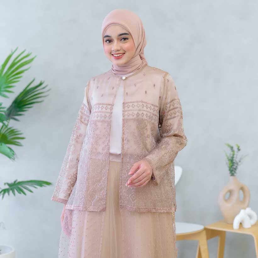 Talia Outer