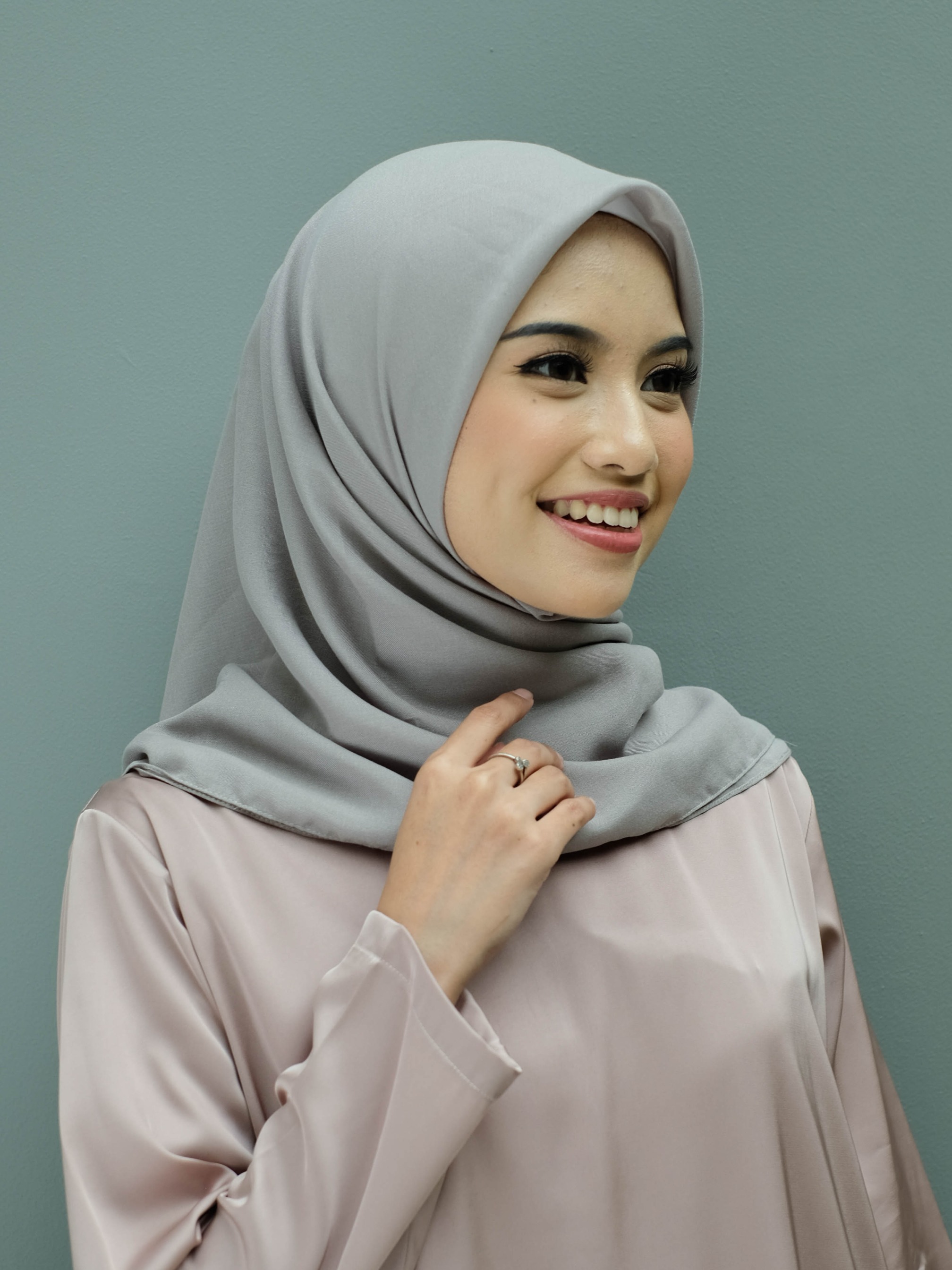 CAYLA SCARF