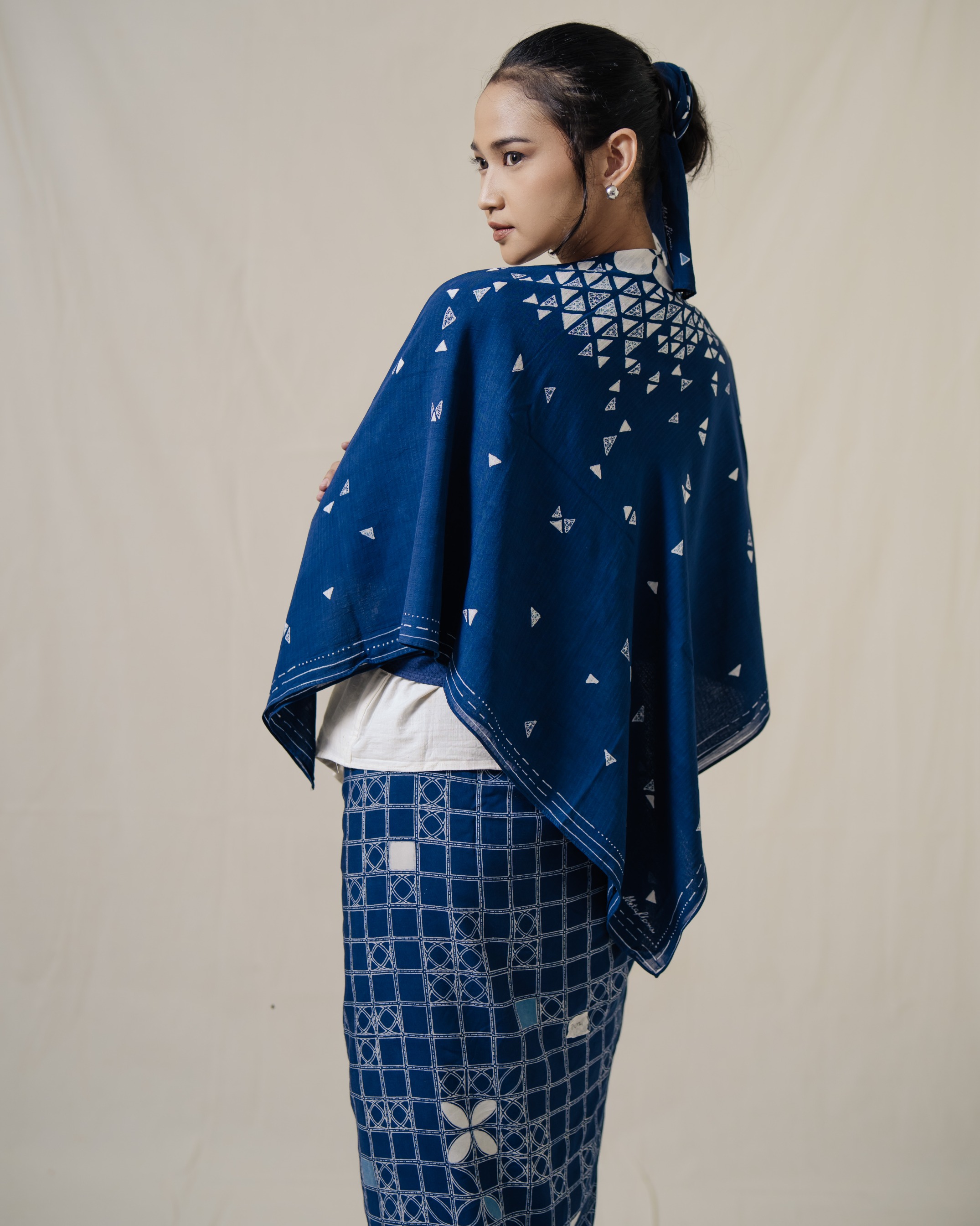 SCARF - TAMBAL SINAR