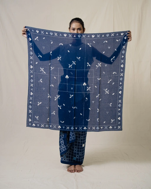 Image of SCARF - KAWUNG