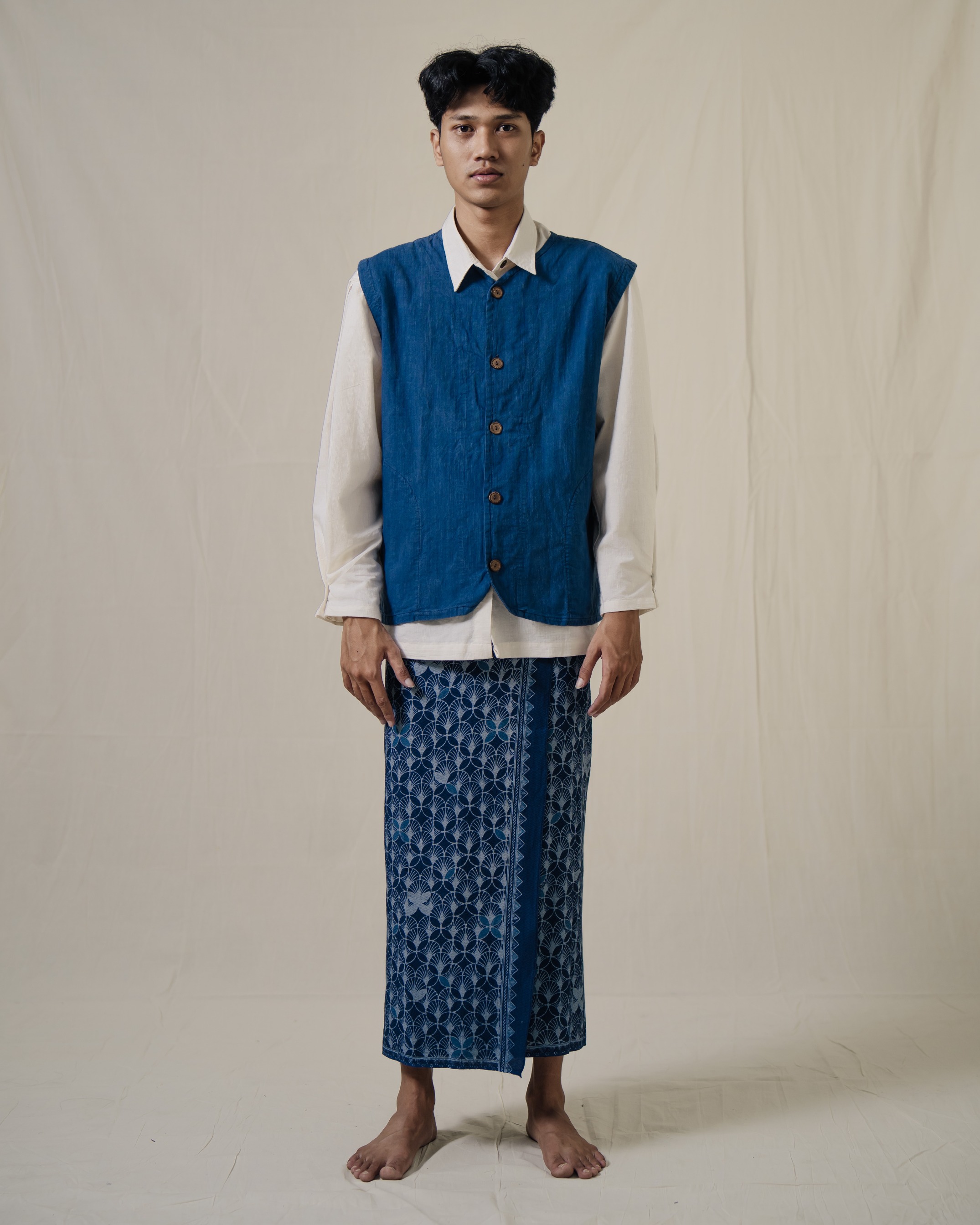 KAIN - KAWUNG SIRKULA