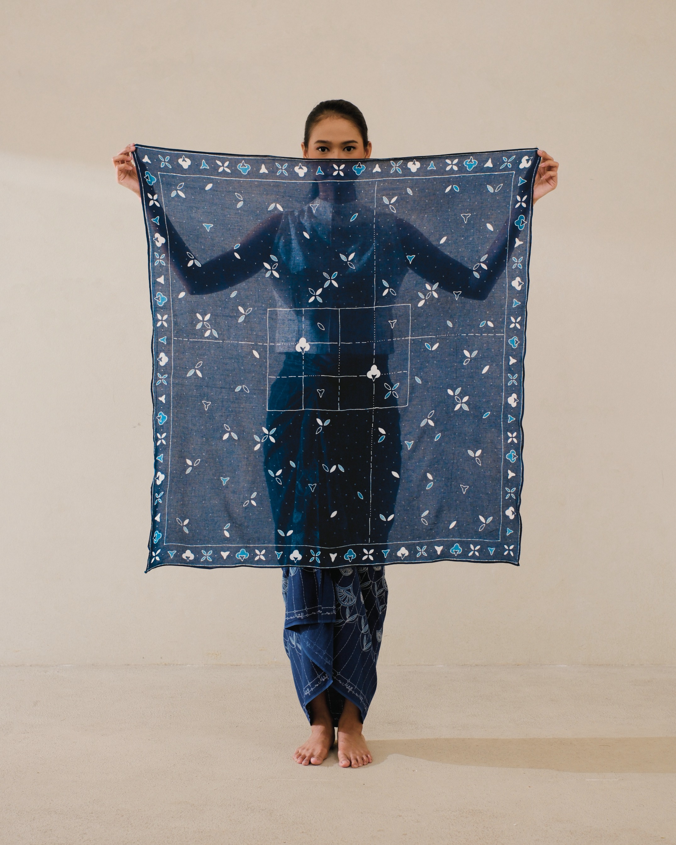SCARF - KAWUNG